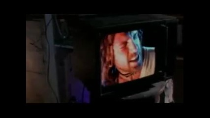 Six Feet Under - Victim Of The Paranoid 
