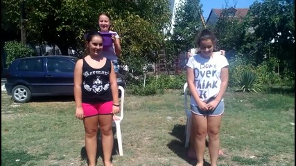 Ice bucket challenge with Irina & Sanja (part 1)