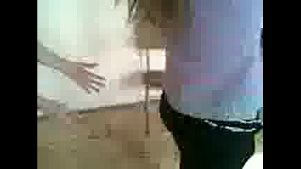 12d V 4as