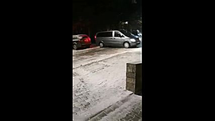 Зимата изненада варненци