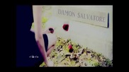 Damon & Elena I smile {{истинската любов}}