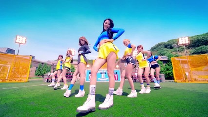 Бг Превод! Aoa - Heart Attack ( M V )