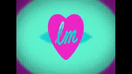 Little Mix - Wings (lyrics on sreen)