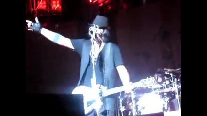 Three Days Grace (adam Gontier speech) Riot Live - Prudential Center - Newark Nj 2010 