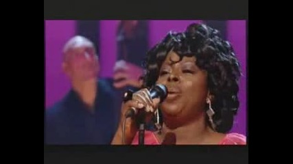 Angie Stone - Happy Being Me (live)
