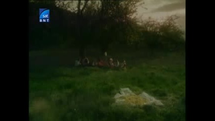 Българският филм Гори, гори, огънче (1994), Трета част [2]