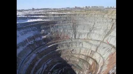 Огромна мина в Русия 