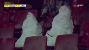 Най-верните фенове на стадион "Локомотив" наблюдават мача с интерс