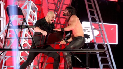 Seth Rollins vs. Baron Corbin - Intercontinental Championship Tables, Ladders & Chairs Match: Wal3ooha, 13 December, 201