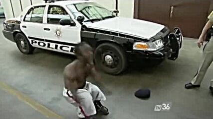 Cops Reloaded: David - I Can Break These Cuffs! :-)