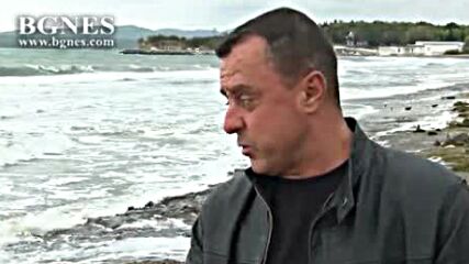 Бурното море унищожи част от плажовете по Черноморието