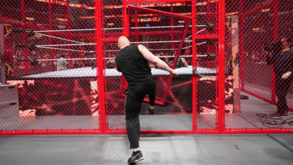 Brock Lesnar kicks the Hell in a Cell door off its hinges: WWE Hell in a Cell 2018 (WWE Network Exclusive)