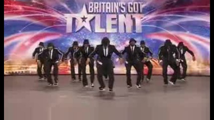 Мъже в черно!!!! - Британците имат талант