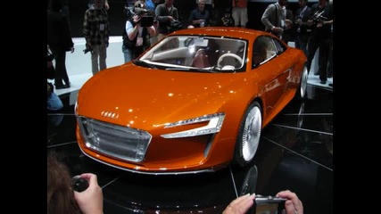 2011 Audi R8 Spyder and E Tron Live From Los Angeles Hq 