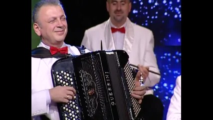 Almir Music Eko - Sada vidim sad se kajem - prevod