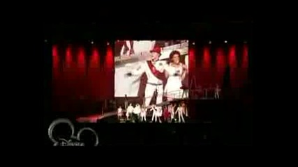 Hsm The Concert - We All In This Together