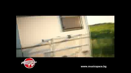 Субтитри!!!!!! Поли Генова feat. Latida - Солени дни ( Official Video 2012 )