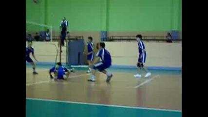 Аз Жоро и Тони бием Ботев Луковит с 3:0 - volleyball