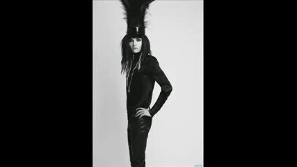 Bill Kaulitz Singing Pain of Love acapella in studio