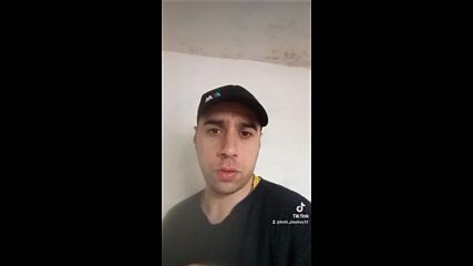 Здравейте приятели какво искате наи много да сте богати или да сте живи и здрави
