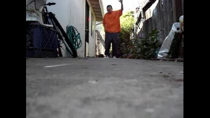 C Mee Walk And Pop