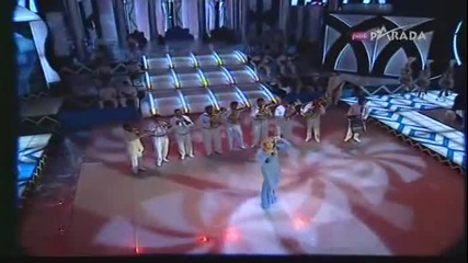 Lepa Brena - Ti me podsecas na srecu ( Grand Show decembar 2002 )