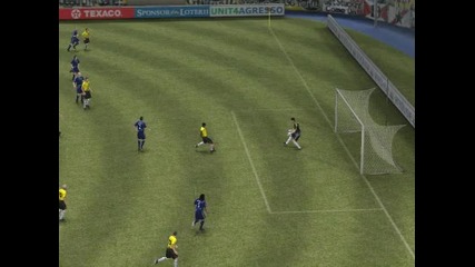 невероятно спасяване на вратаря на Pes 2008