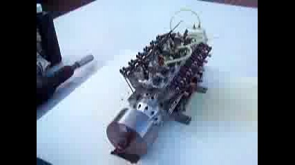 Модел На V12 Rc Engine