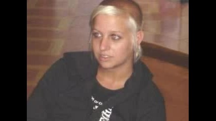 Skinhead Girl