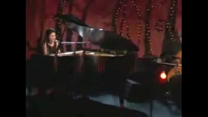Evanescence - Lithium (acoustic live @ Vh1)