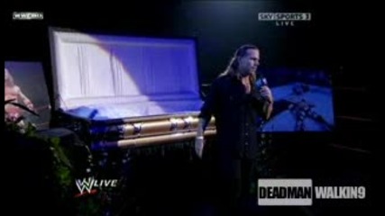 Шон Майкълс отново изиграва Гробаря, прави му Sweet Chin Music! - Raw 30.3.2009 