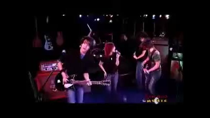 Paramore Recorded Live At Fearless Music, Nyc 2005 ;; Pressure