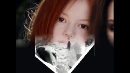 Edward, Bella, and Renesmee - Youtube