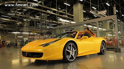 Фернандо Алонсо тества Ferrari 458 Spider