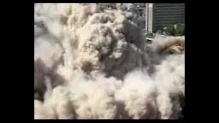 350 кг. експлозиви събарят сграда 