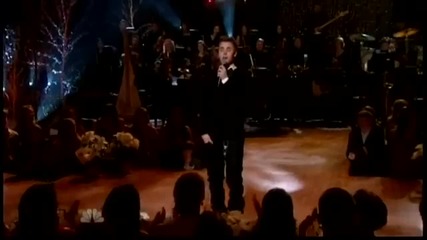Justin Bieber Mistletoe Live on A Michael Buble Christmas