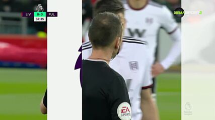 Дузпа за Ливърпул предизвика много спорове в Англия