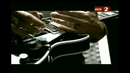 Godsmack - Straight Out Of Line
