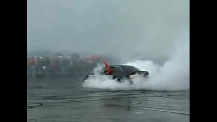Баварец се подпалва!