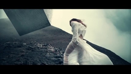 Marina - Electric Bass Clip [official Video]