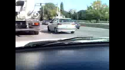 Ферари по бул. България в София