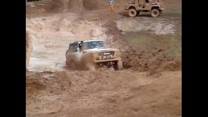 toyota land cryiser qk off road