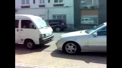 Daihatsu Vs Mercedes Benz - Epic Conflict