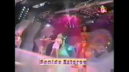 Spice Girls - Say You`ll Be There & Wannabe(live at Siempre Domingo)