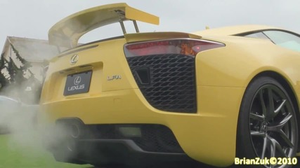 Жълт Lexus Lfa