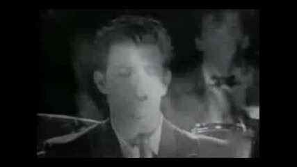 Chris Isaak - Blue Hotel