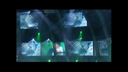 Grammy 2003 Eminem - Lose Yourself (ft.the Roots) 