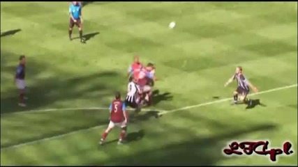 Andy Carroll 