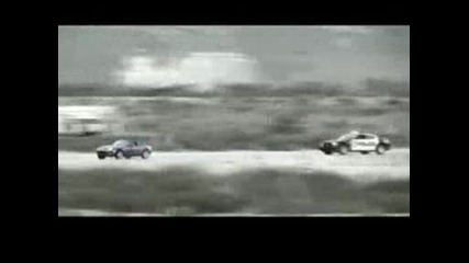 Miata vs. Charger Police Car - Яко бягане
