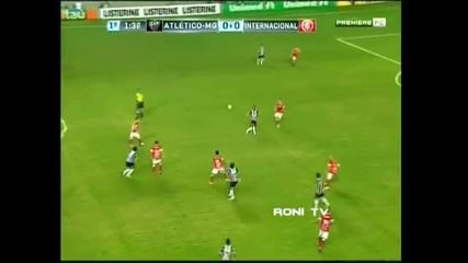 Ronaldinho vs Internacional - 2012
